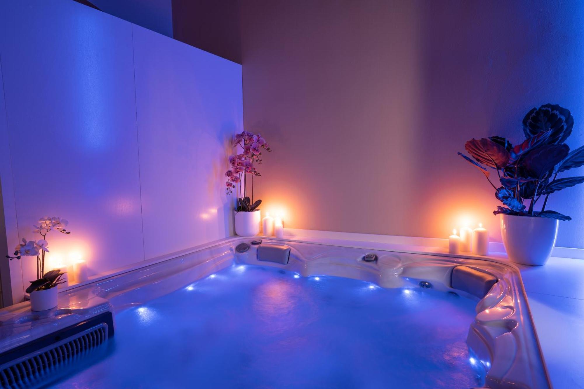 Gg8 Hotel & Suite Spa Ґвальдо-Тадіно Екстер'єр фото
