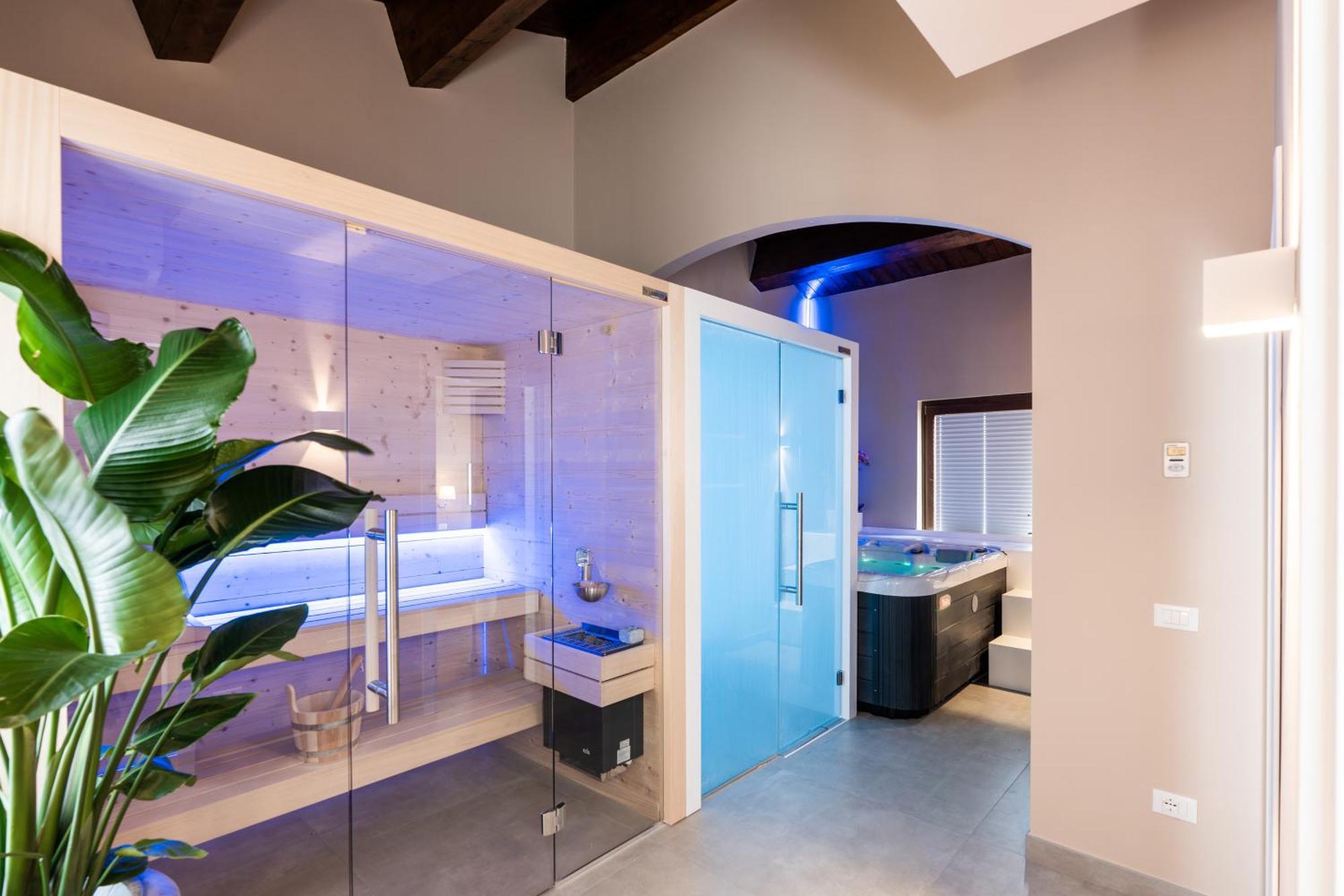 Gg8 Hotel & Suite Spa Ґвальдо-Тадіно Екстер'єр фото